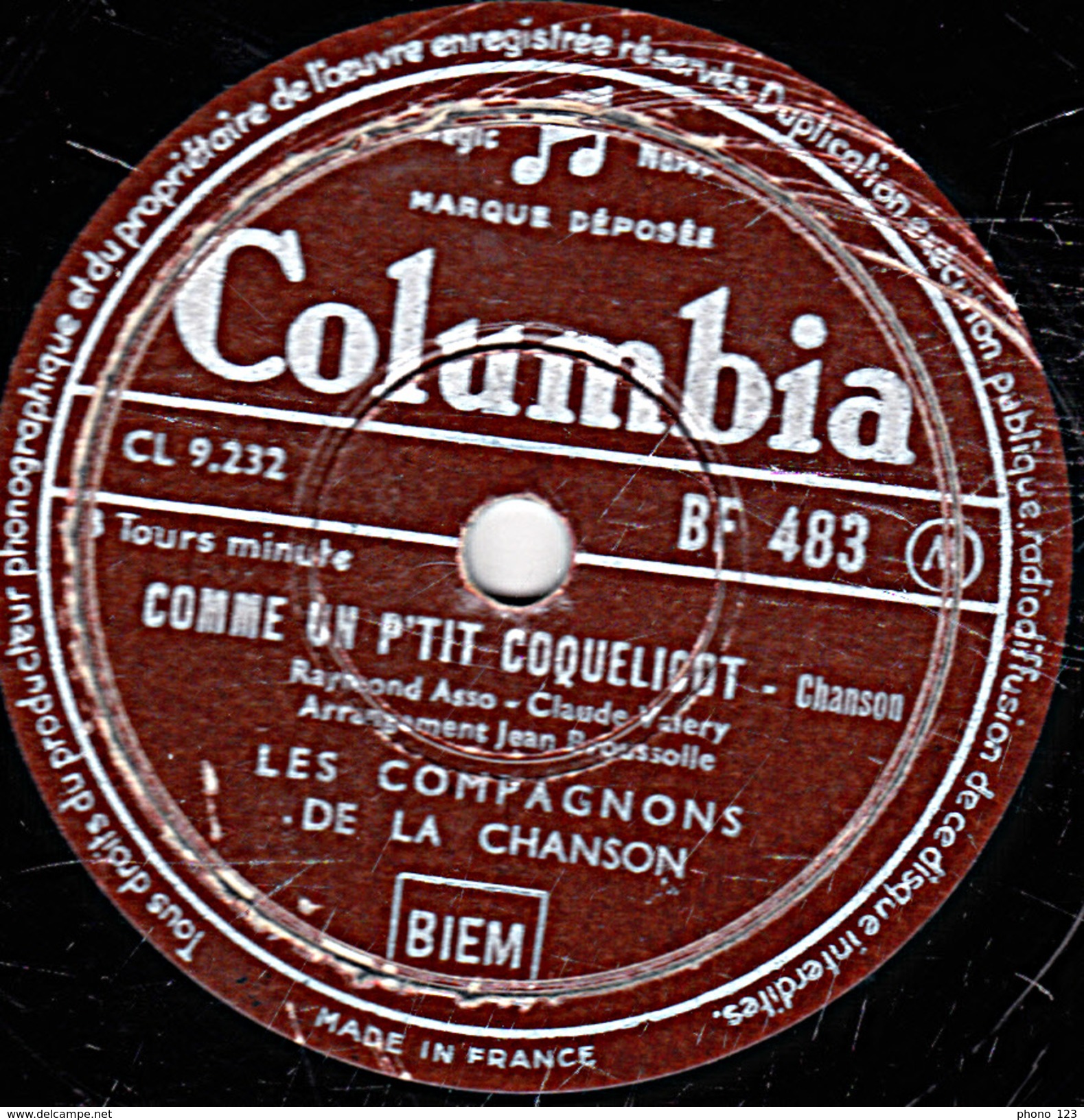 78 T. - 25 Cm - état B - LES COMPAGNONS DE LA CHANSON - COMME UN P'TIT COQUELICOT - UN AMOUR PLEURAIT - 78 T - Disques Pour Gramophone
