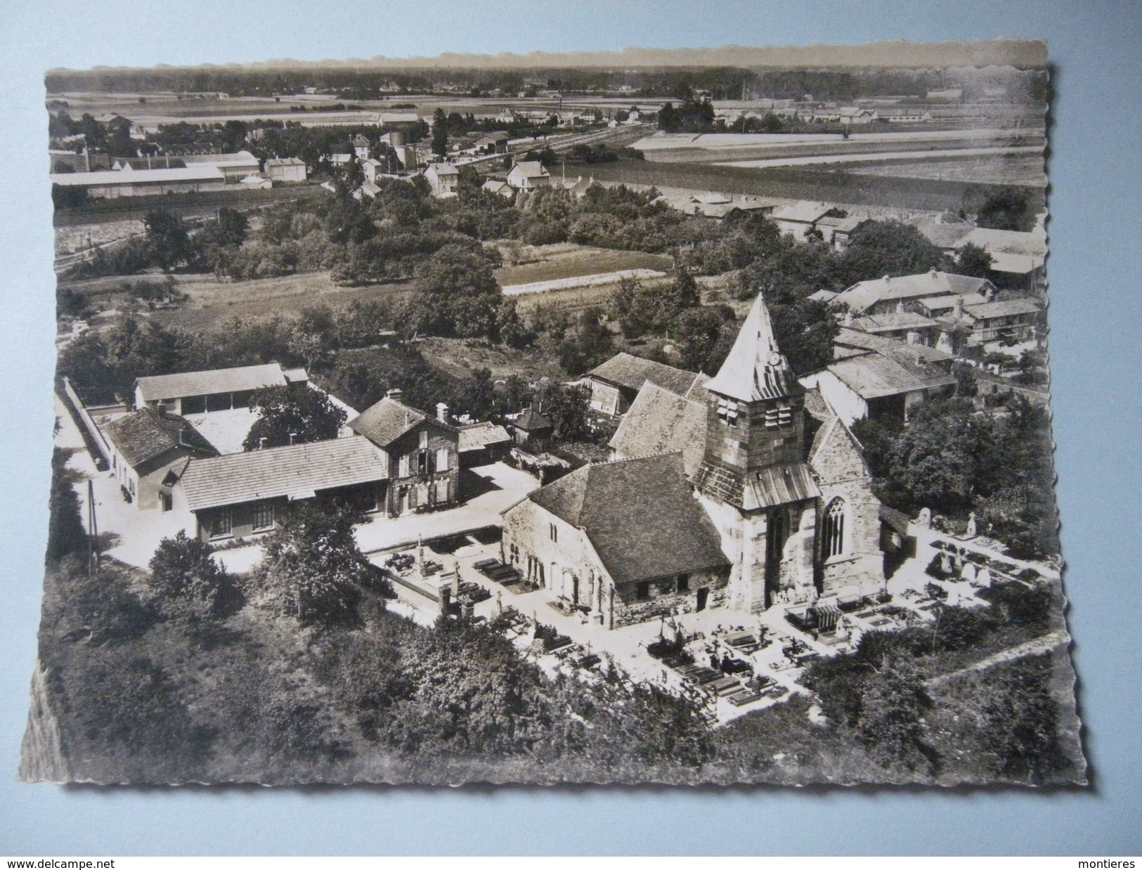 CPSM 10 AUBE - MAIZIERES LES BRIENNE VUE AÉRIENNE - Troyes