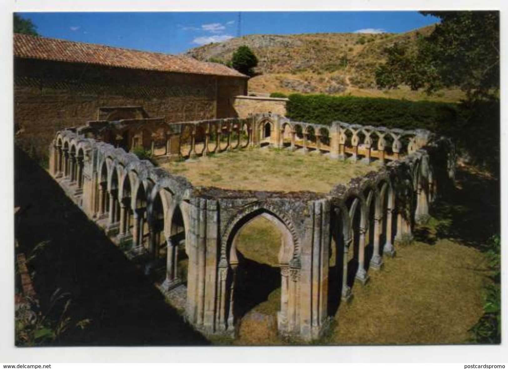 SORIA - Monasterio De San Juan De Duero, Clautro Siglo XIII  (2 Scans) - Soria