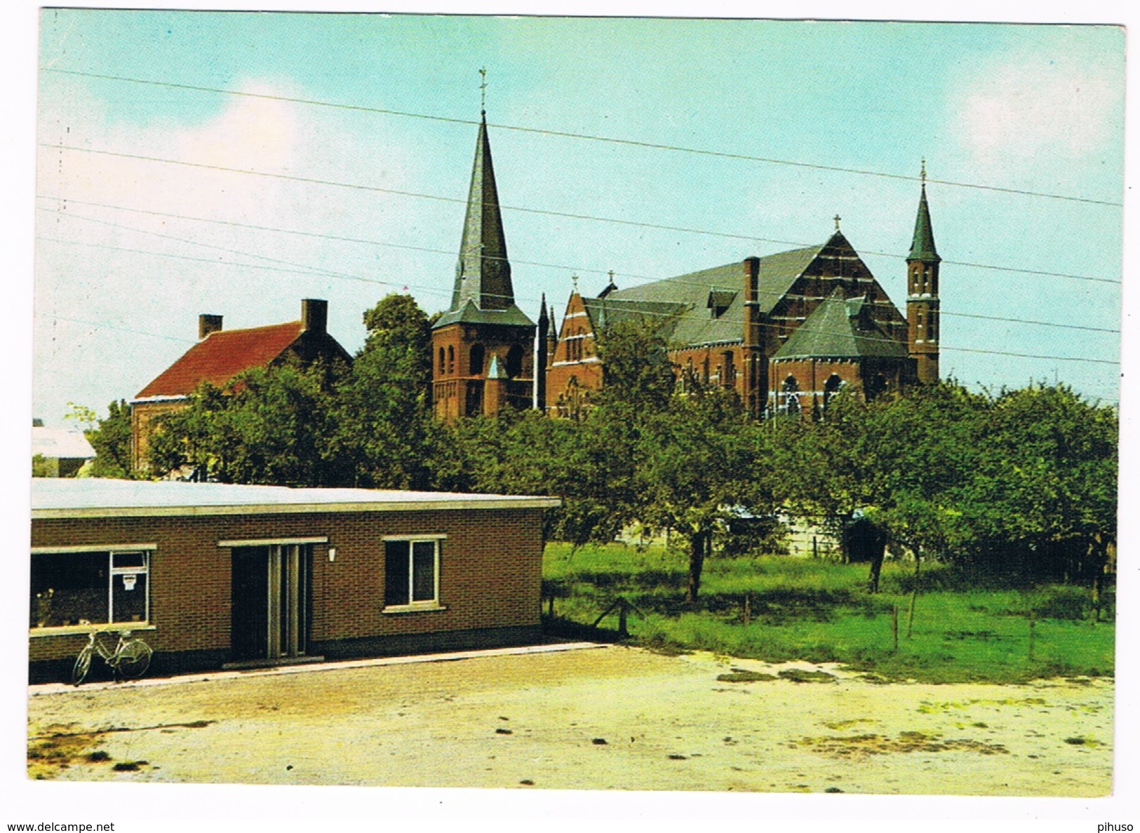 B6158   KAULILLE : R.K. Kerk Met Parochiehuis - Bocholt