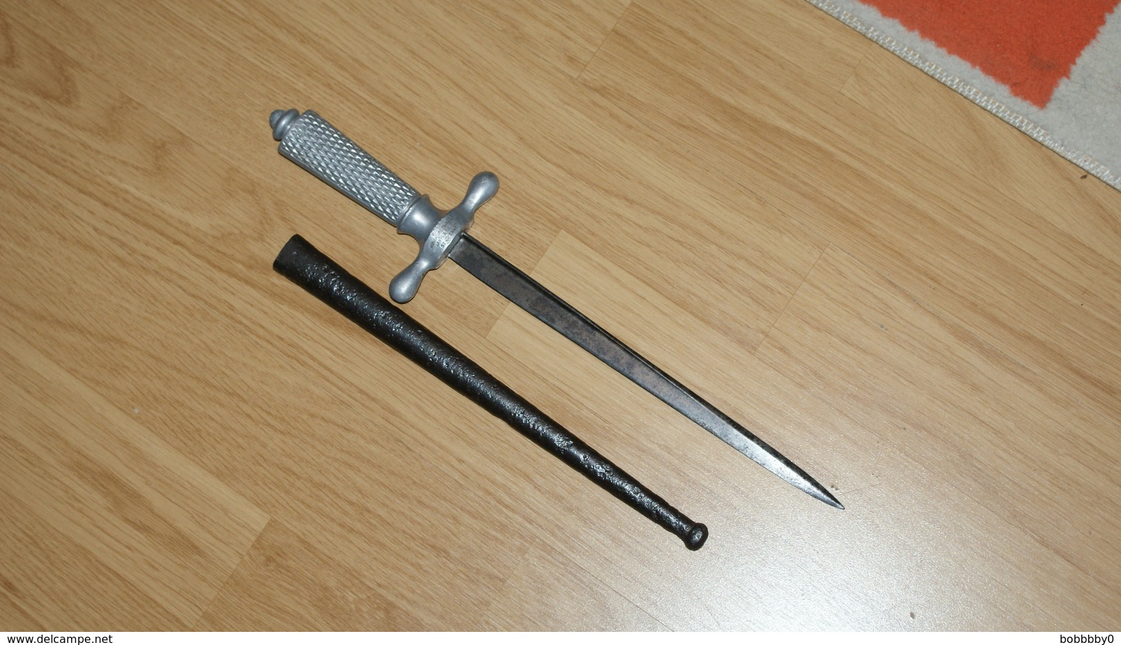 POIGNARD PRIME-MANUFACTURE DE SAINT-ETIENNE -WW1 - Knives/Swords