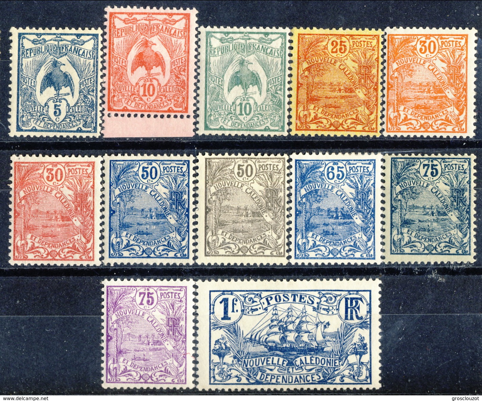 Nouvelle Caledonie 1922-28 Serie N. 114-125 MLH Cat. &euro; 15 - Unused Stamps
