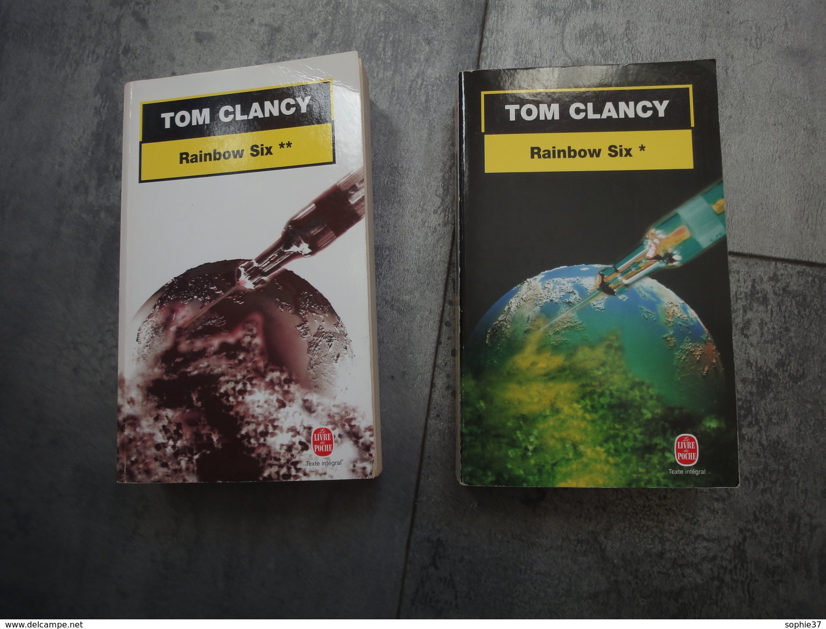 Lot De 2 Livres De Poche Albin Michel- Genre Triller Militaire Par Tom Clancy-Tome 1 Et 2 - Bücherpakete