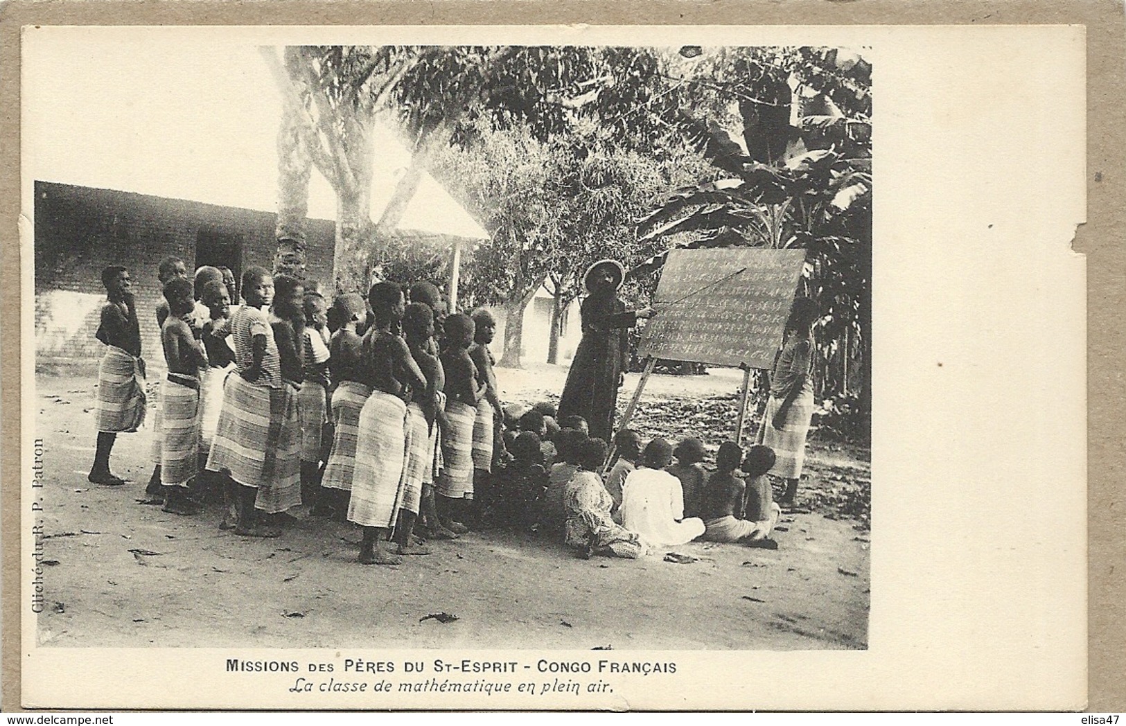 CONGO FRANCAIS GROUPE  D  ENFANTS  DE  LA  MISSION  DE  LINZOLE - Congo Français