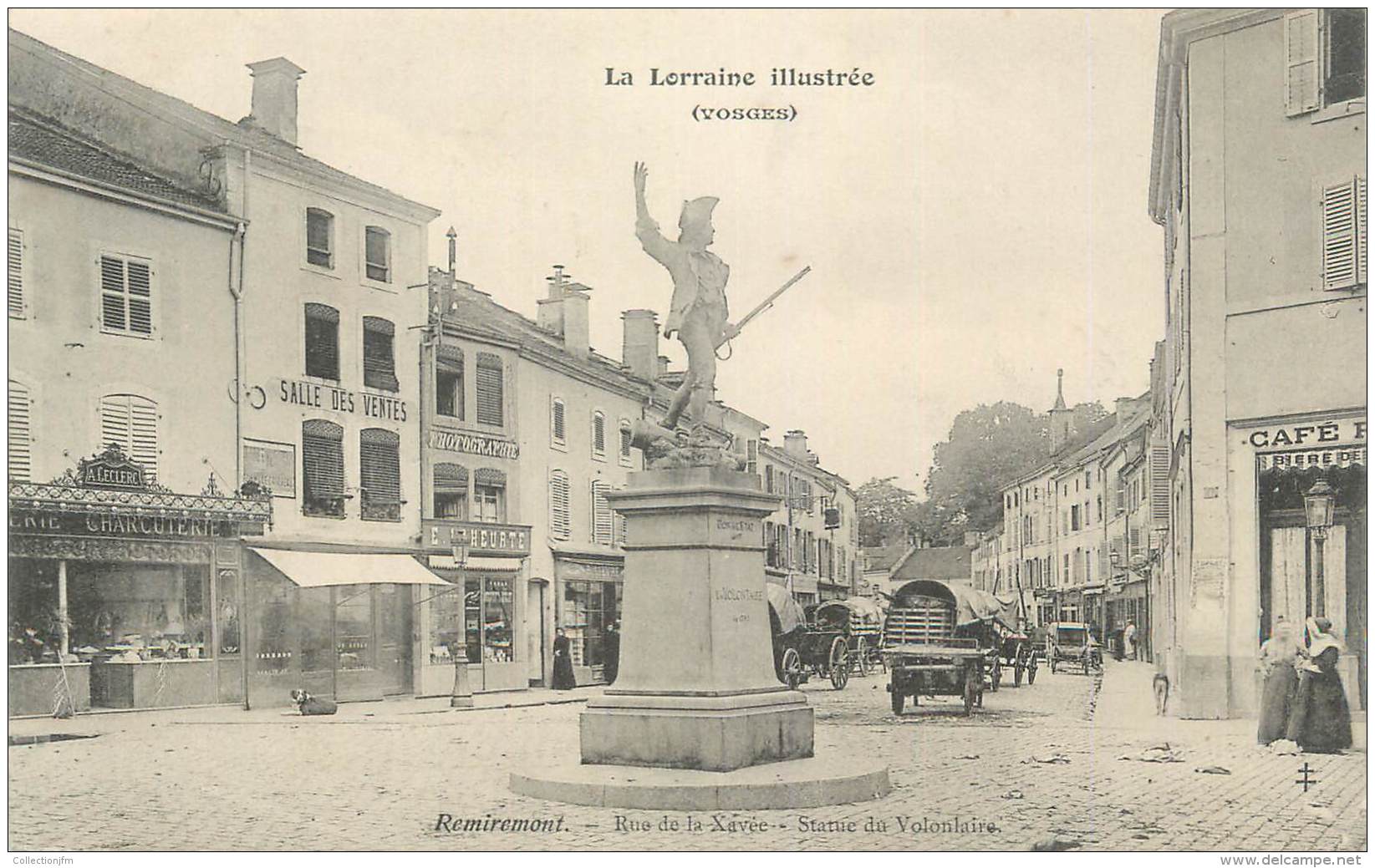 CPA FRANCE 88 "Remiremont, Rue De La Xavée, Statue Du Volontaire" - Remiremont