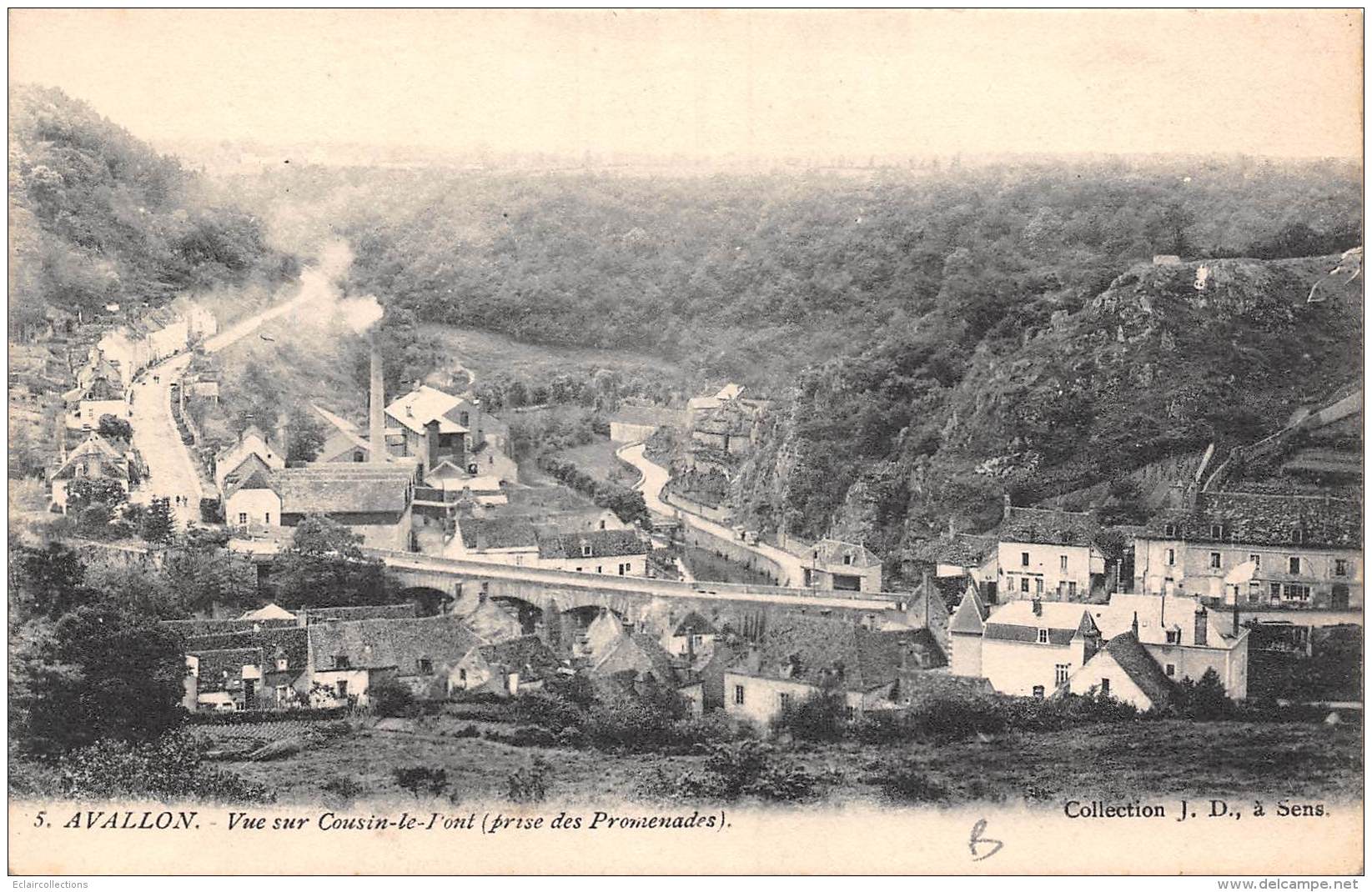 Avallon      89      Vue Sur Cousin Le Pont   (voir Scan) - Avallon