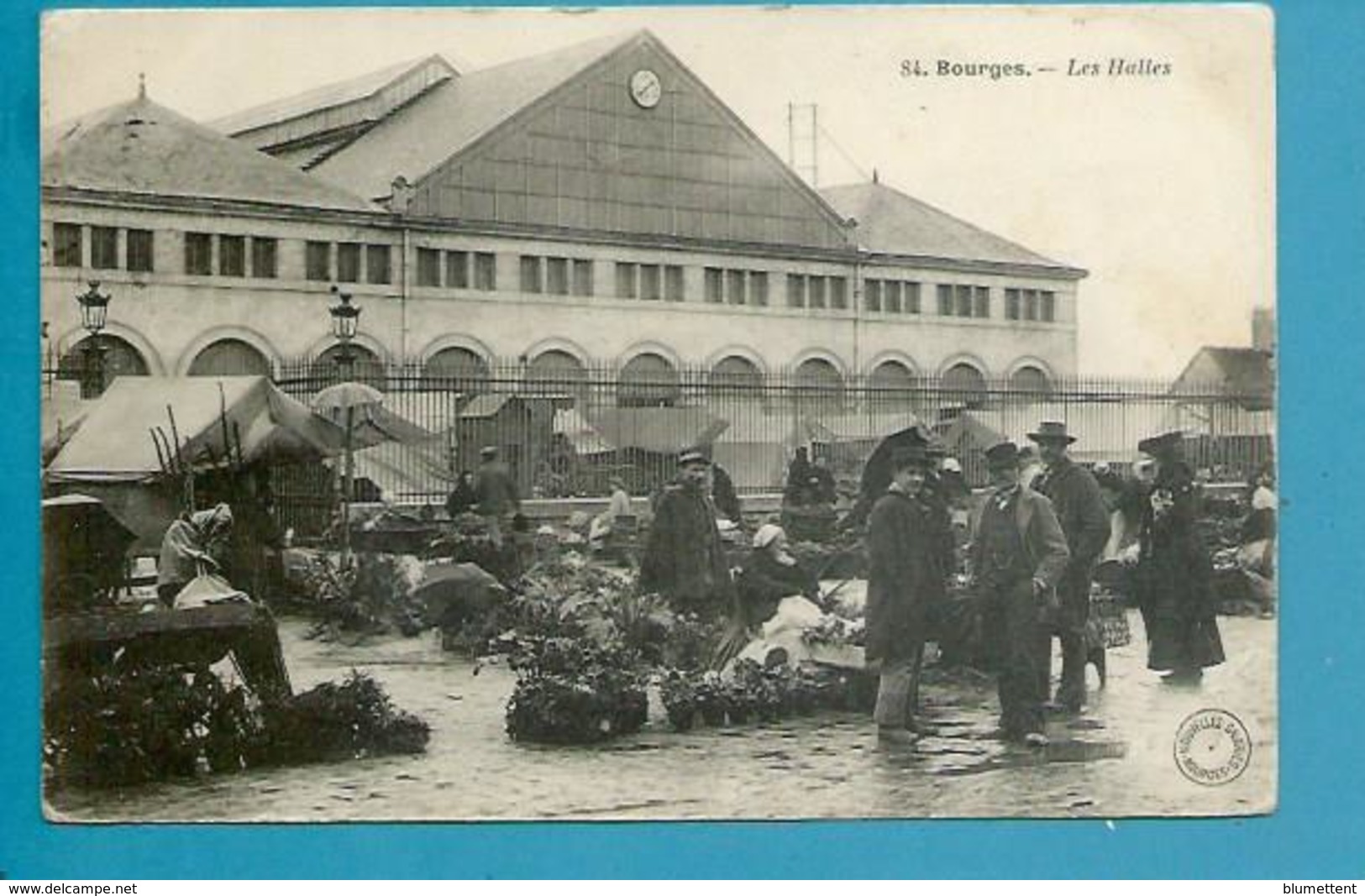 CPA 84 - Métier Marchands Ambulants Le Marché Les Halles BOURGES 18 - Bourges