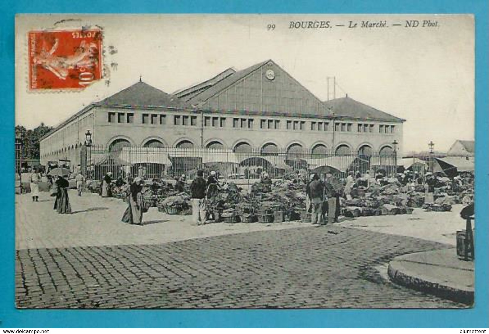 CPA 99 - Métier Marchands Ambulants Le Marché BOURGES 18 - Bourges