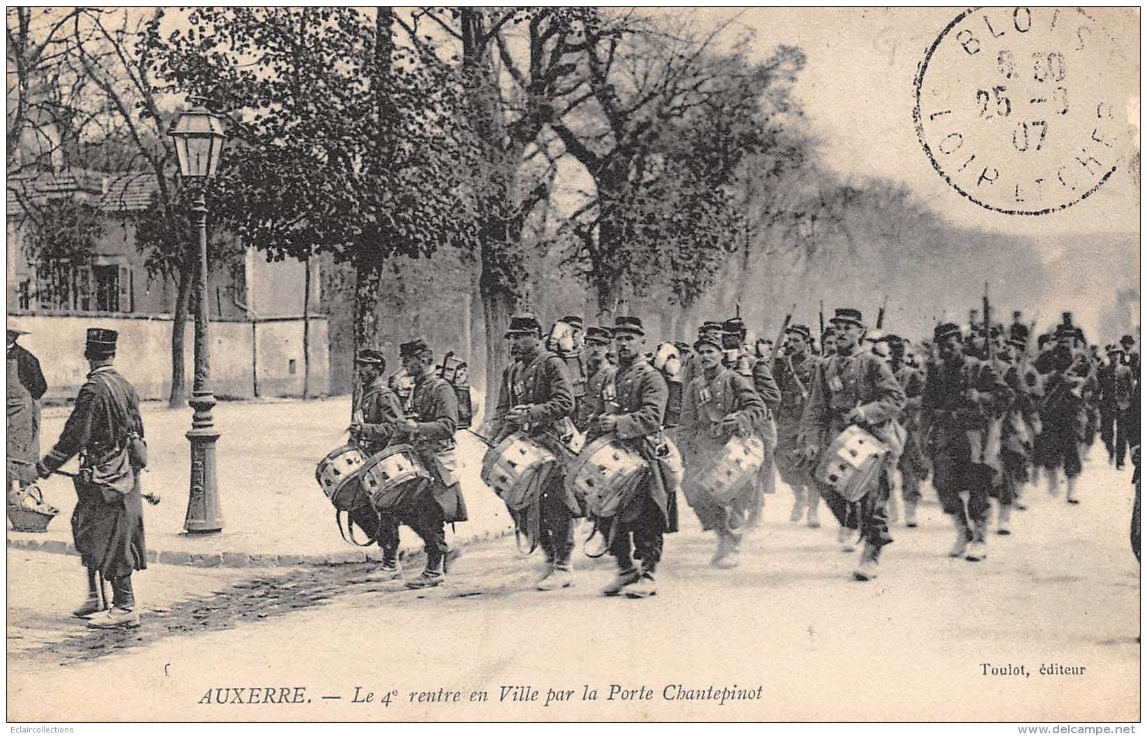 Auxerre        89      Caserne D'infanterie.   Corvée De Lavage         (voir Scan) - Auxerre