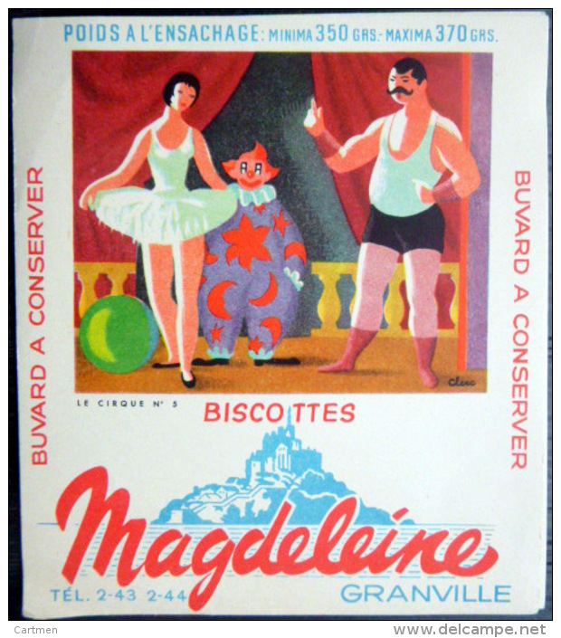 BUVARD  ANCIEN CIRQUE SPECTACLE CLOWN ET BALLERINE  BISCOTTES MAGDELEINE - Biscotti