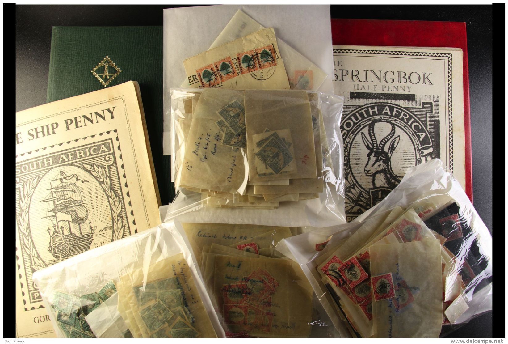 1926-51 &frac12;D SPRINGBOKS AND 1D SHIPS ACCUMULATION A Specialists Hoard In Two Stockbooks And In Piles Of... - Sin Clasificación