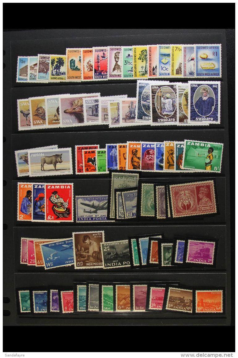 WORLD MASS IN LARGE ESTATE CARTON A Real Sorters Paradise - A Huge Quantity Of Mint And Used Stamps And Covers,... - Otros & Sin Clasificación