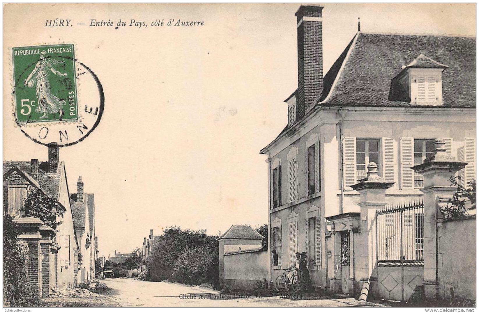 Héry        89       Entrée Du Pays, Côté D'Auxerre     (voir Scan) - Hery