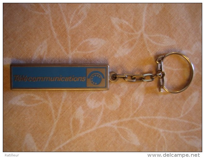 Porte-clés " TELECOMMUNICATIONS  ". - Key-rings