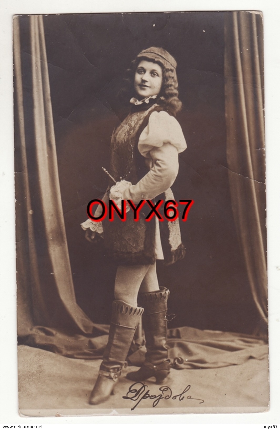 Carte Postale Photo RUSSLAND Russie-Russia Actrice-Thèâtre-Spectacle Dpojdola ?? A Situer - Rusland