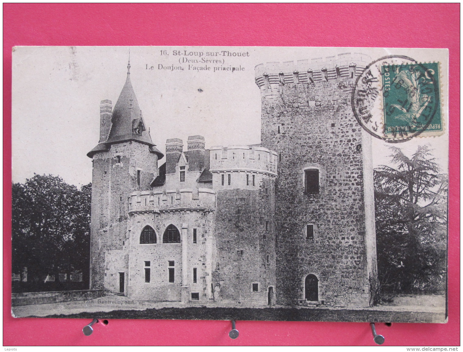 79 - St Loup Sur Thouet - Le Donjon Façade Principale - 1919 - Scans Recto-verso - Saint Loup Lamaire