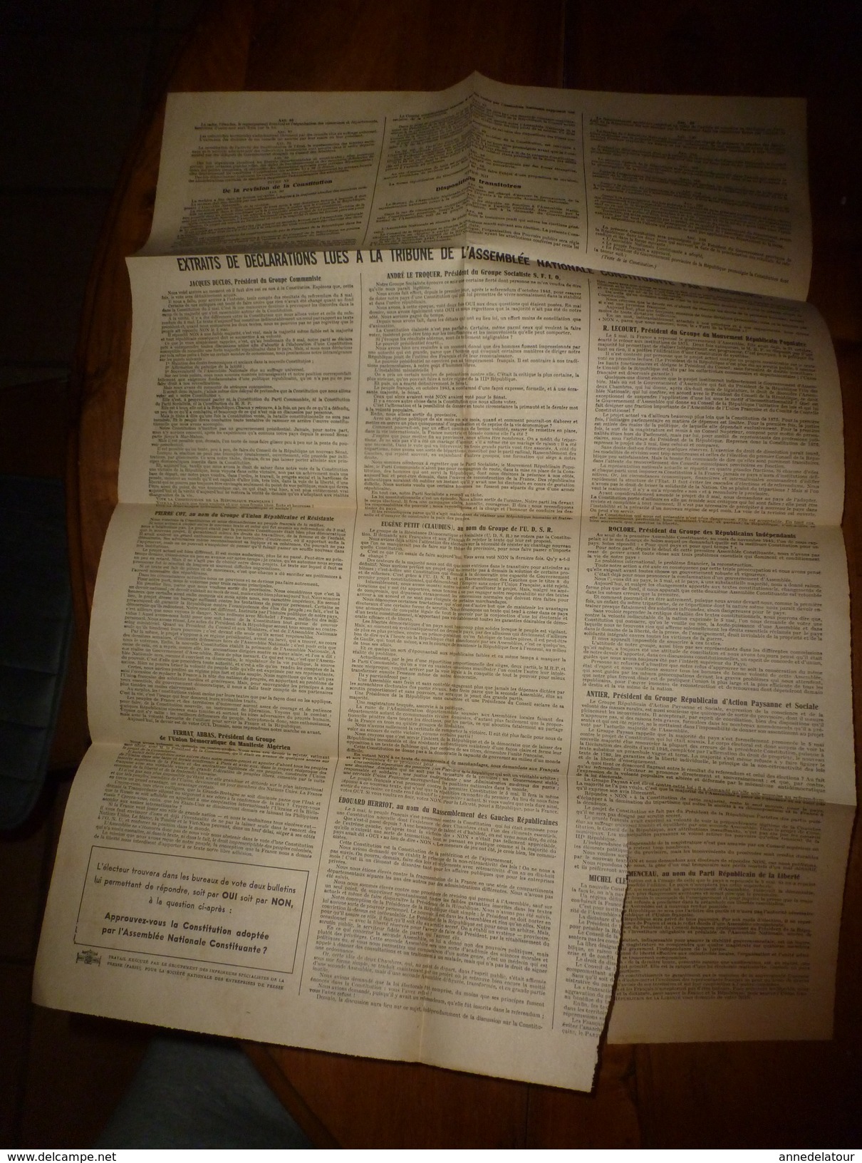 1946 CONSTITUTION De La République Française, Signé:Jacques Duclos(communiste,Pierre Cot (URR),Ferhat Abbas (UDMA),etc - Décrets & Lois