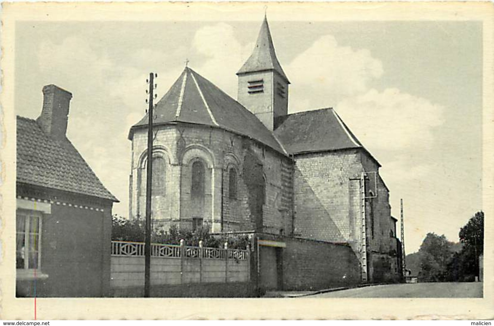Somme -ref-A668- Lucheux - L Eglise - Carte Bon Etat - - Lucheux