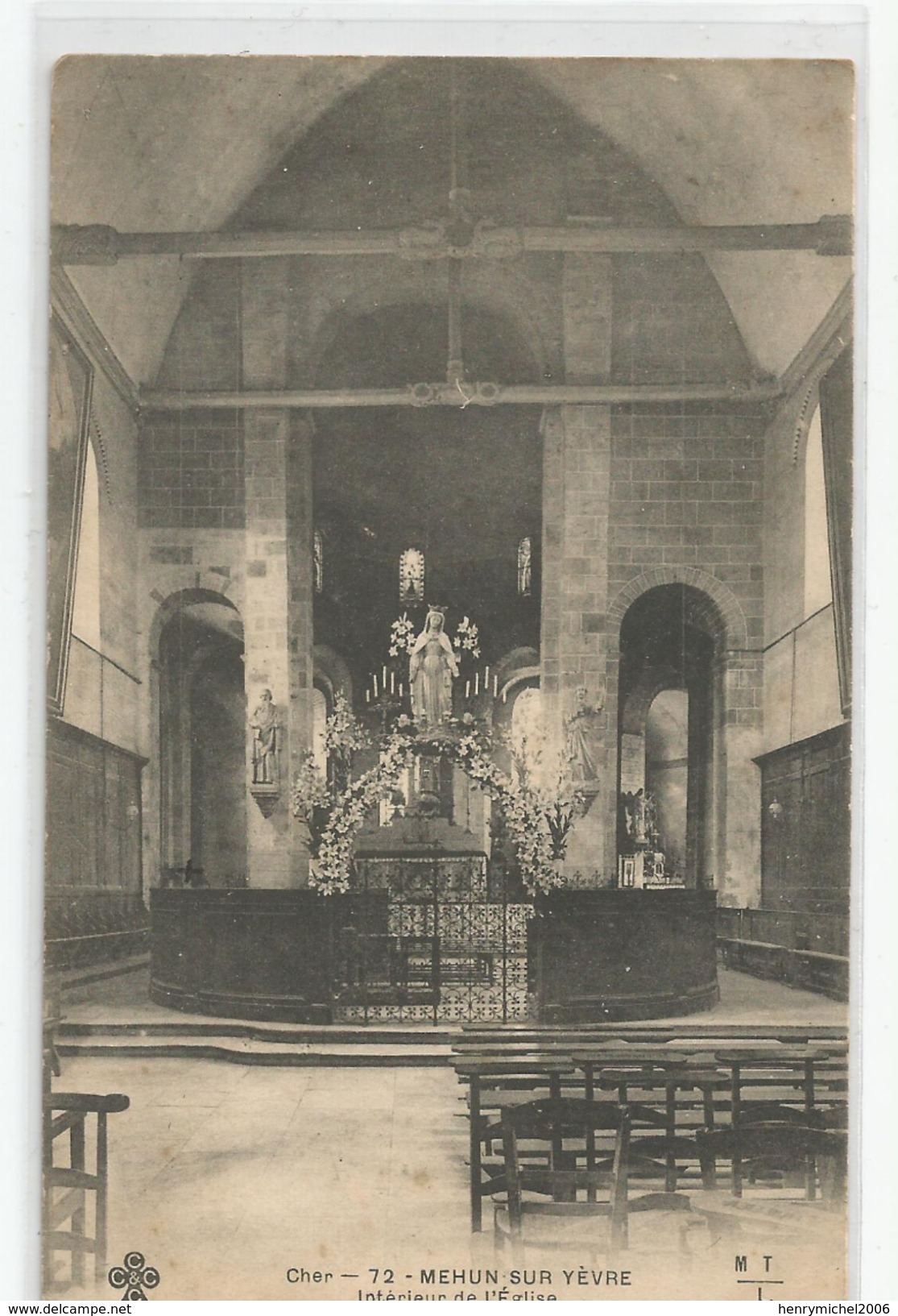 Cher - 18 - Méhun Sur Yèvre Intérieur De L'église - Mehun-sur-Yèvre