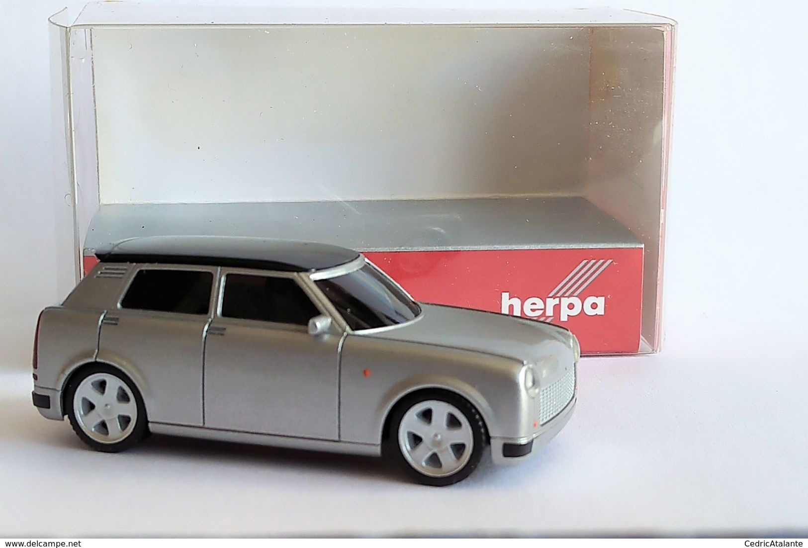 Miniature 1/87-HO - Concept Car Trabant "New Trabi" IAA 2007 (Herpa) - Echelle 1:87