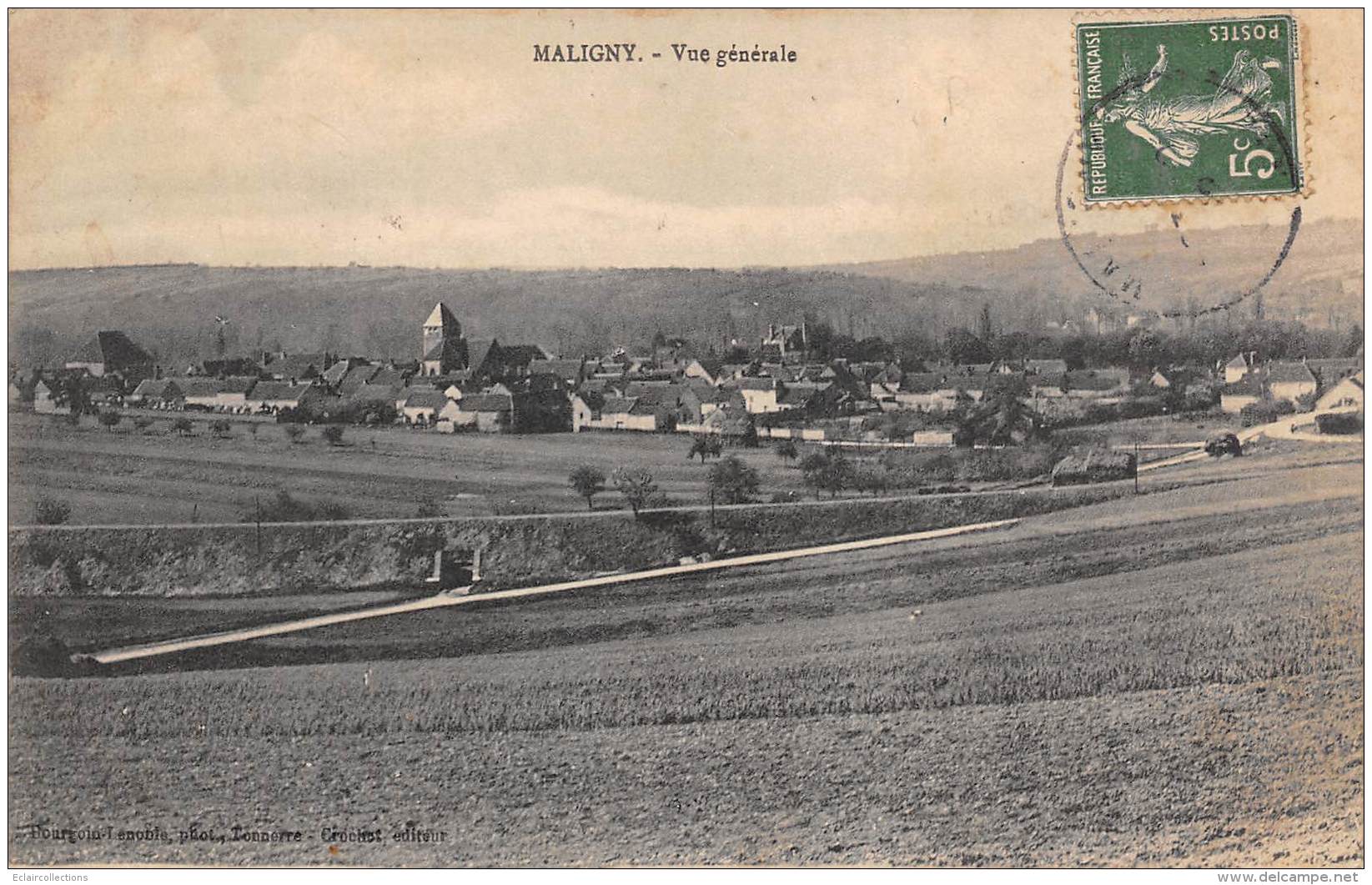 Maligny     89    Vue Générale          (voir Scan) - Autres & Non Classés