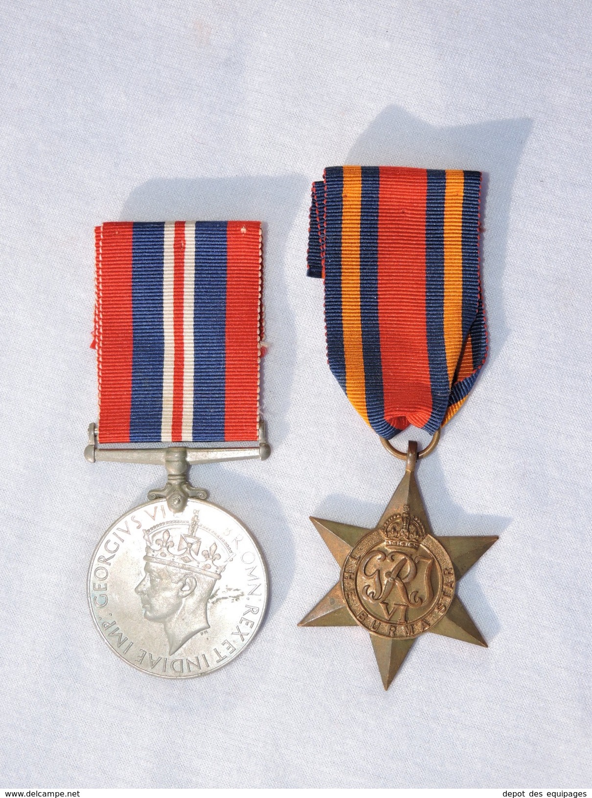 ANGLETERRE : LOT 2 MEDAILLES : 39-45 STAR + THE BURMA STAR