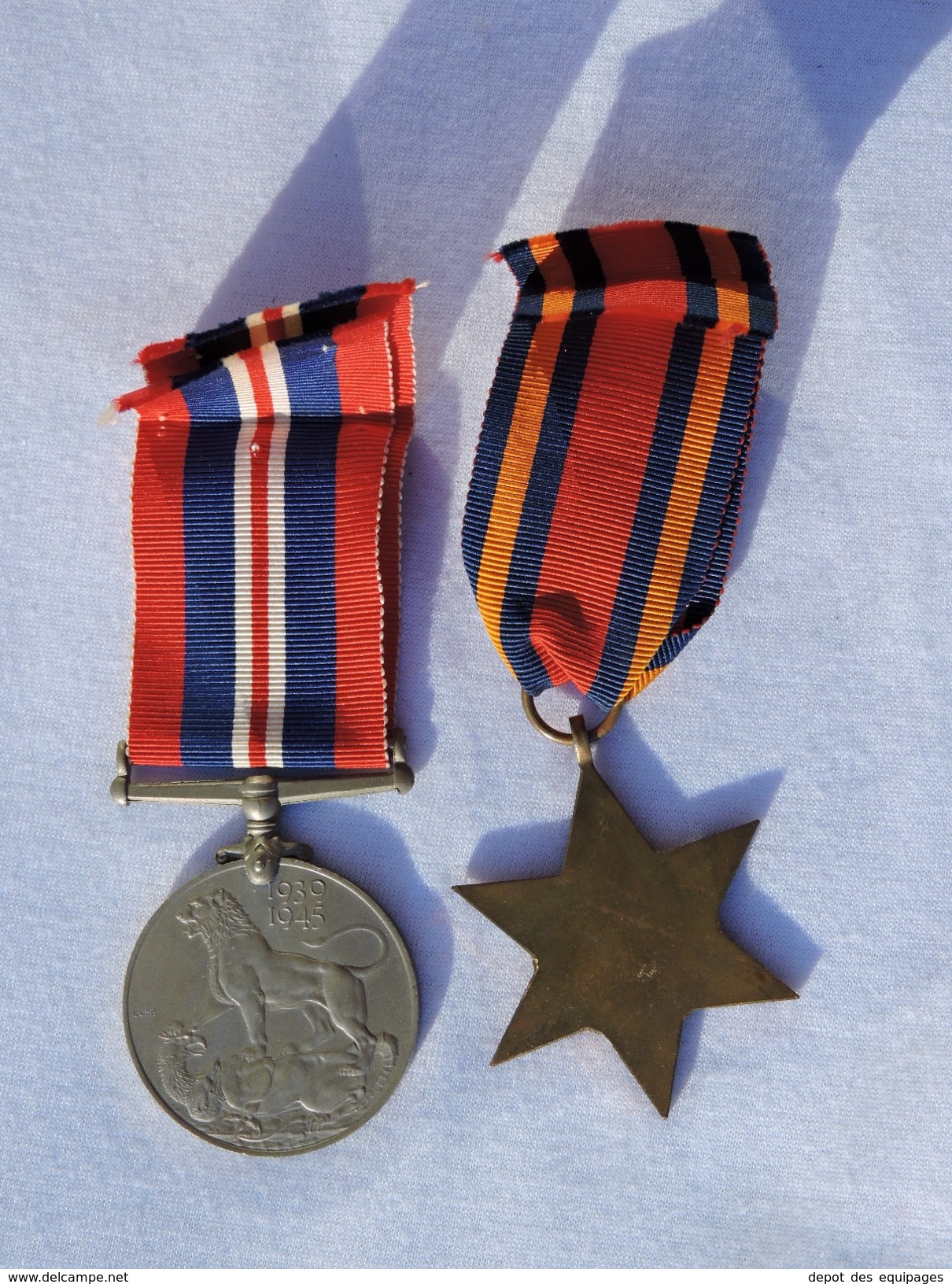 ANGLETERRE : LOT 2 MEDAILLES : 39-45 STAR + THE BURMA STAR