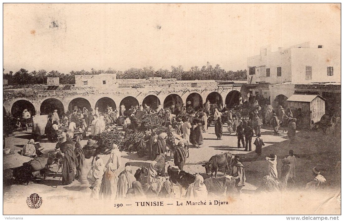 V6225 Cpa Tunisie - Le Marché à Djara - Tunisie