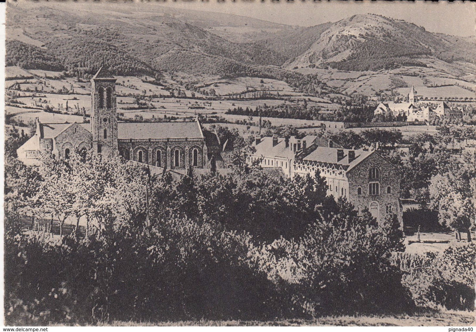 G , Cp , 81 , DOURGNE , Abbaye Saint-Benoit D'En-Calcat , Vue Générale - Dourgne