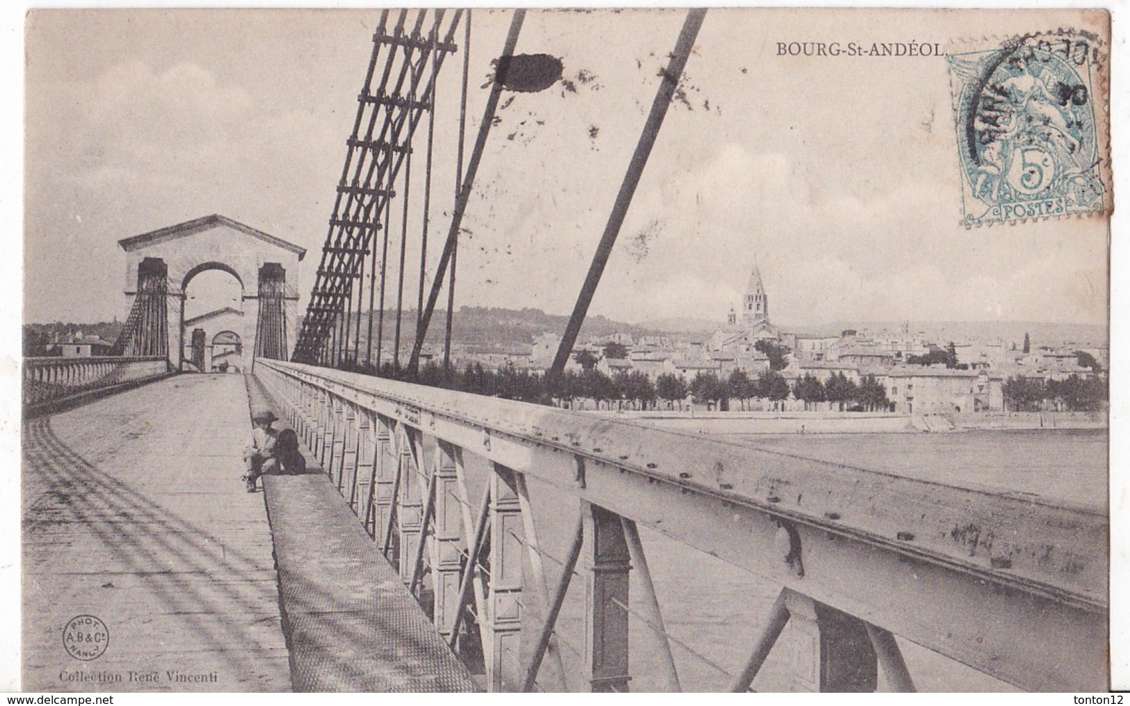 CARTE POSTale   BOURG ST ANDEOL    Le Pont - Bourg-Saint-Andéol