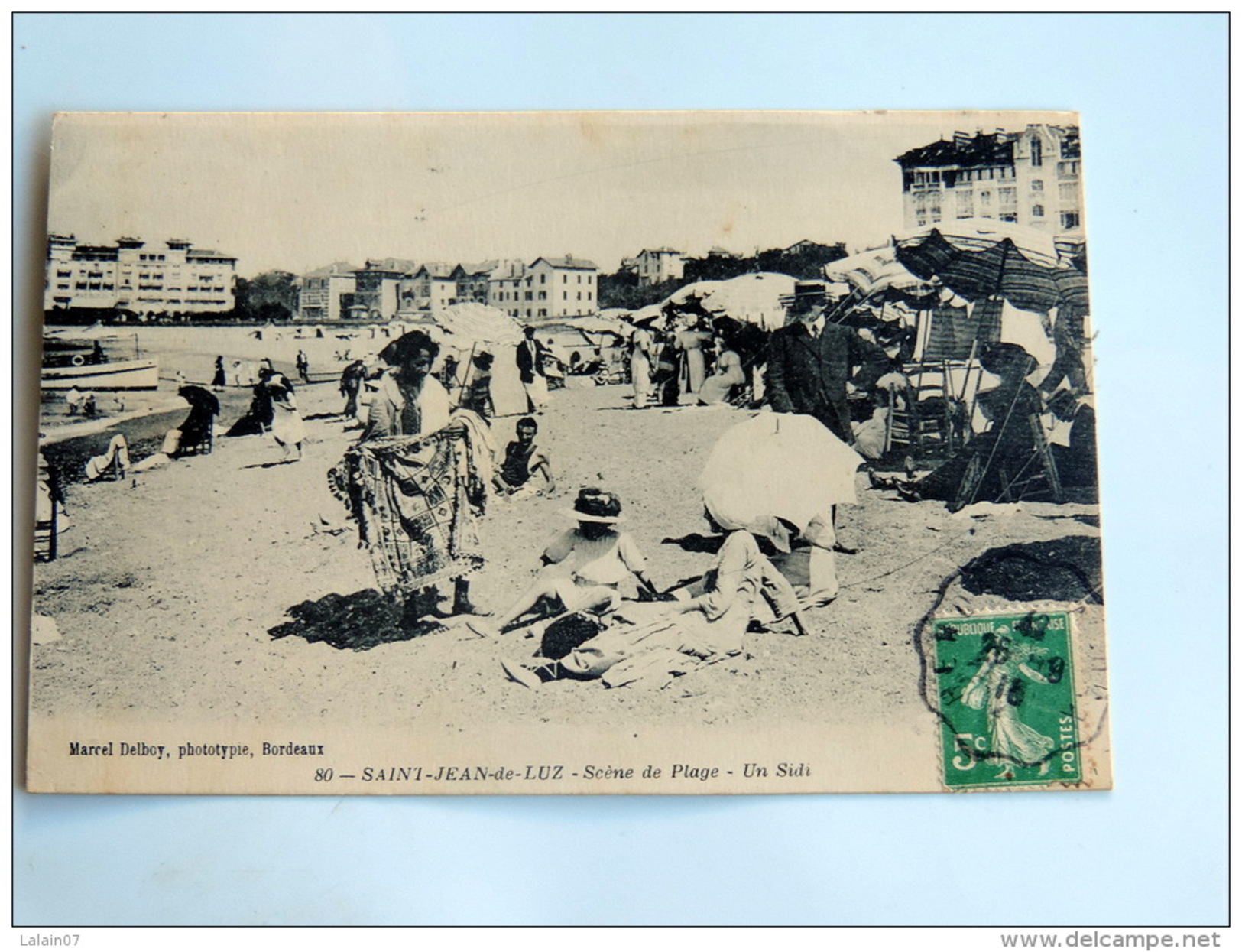 Carte Postale Ancienne : SAINT-JEAN DE LUZ : Scène De Plage : Un Sidi En 1916 - Saint Jean De Luz
