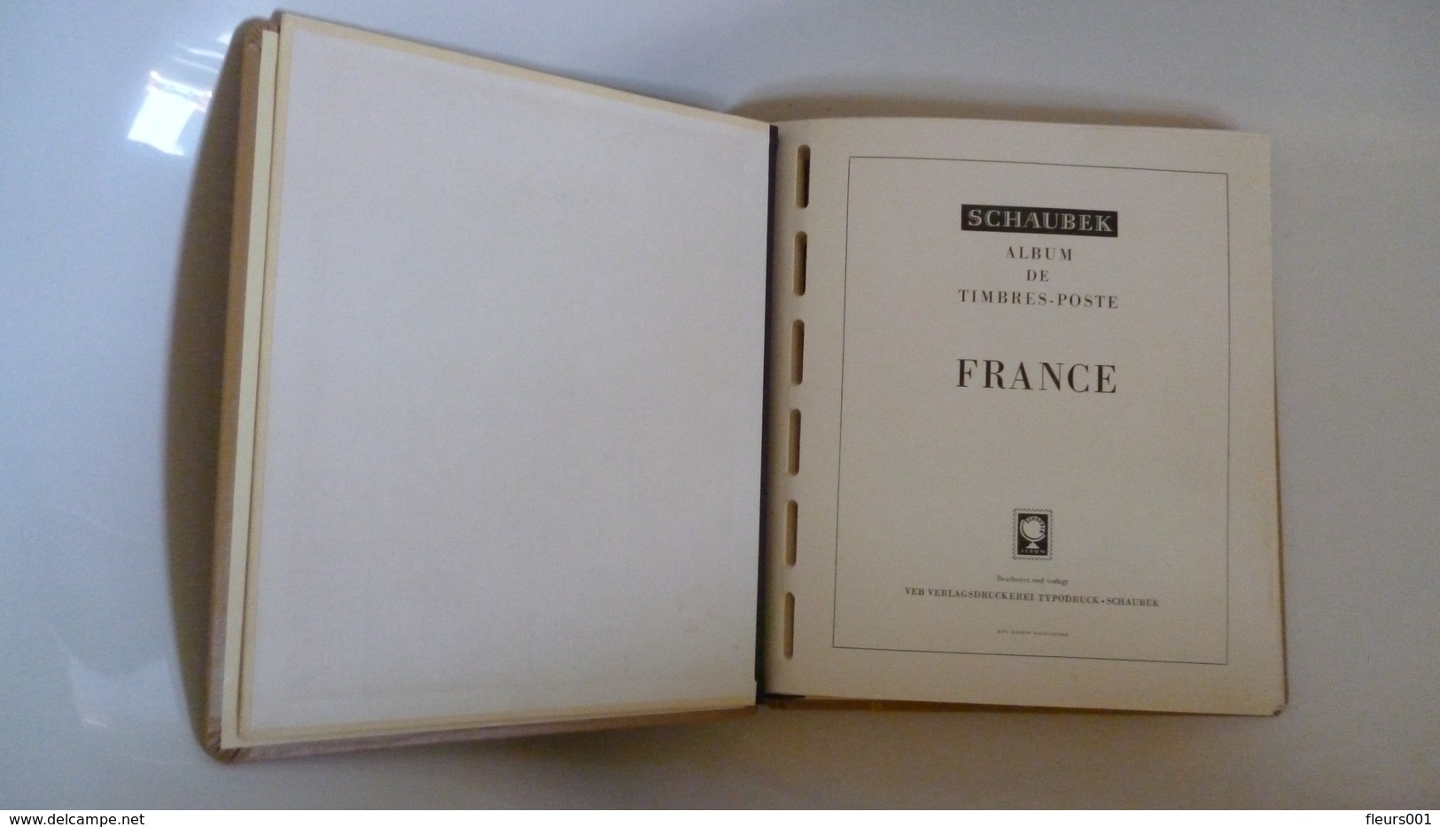 France (Schaubek) 1960 -1977 - Binders With Pages