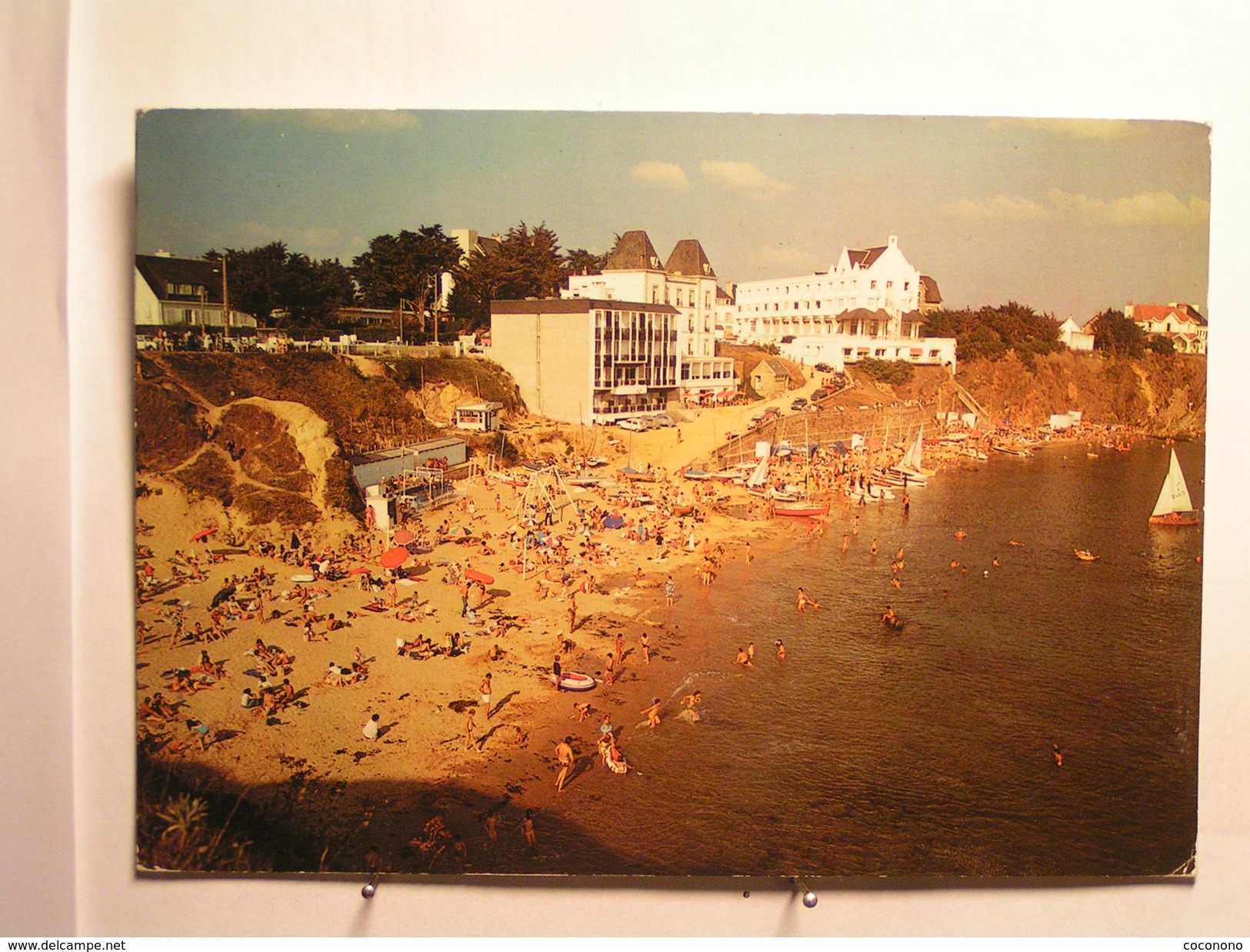 En Clohars Carnoet, Le Pouldu - La Plage Des Grands Sables Et Les Hotels - Le Pouldu