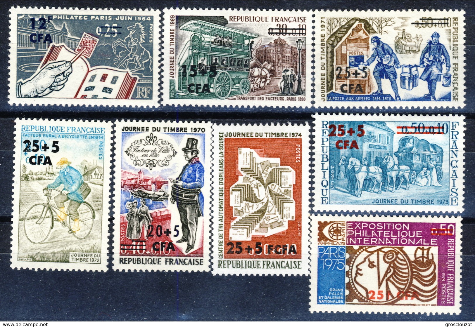 Reunion 1964 - 1974 Gli Otto Valori Della Serie Giornata Del Francobollo E Del Codice Postale VFA - MNH Cat. &euro; 9.60 - Nuovi