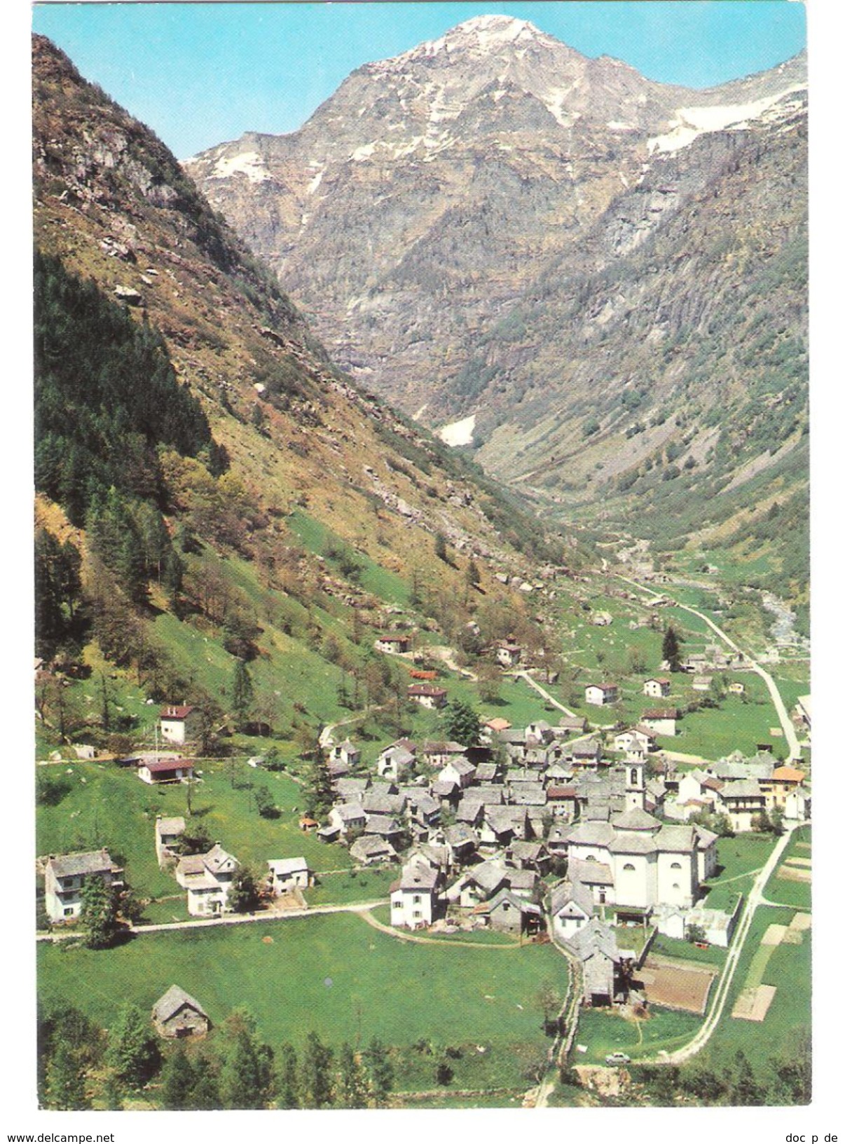 Schweiz - Sonogno - Valle Verzasca - Tessin - Ortsansicht - Sonogno