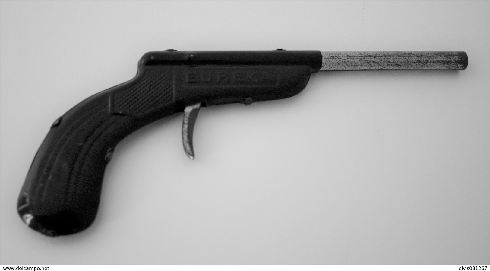Vintage TOY GUN : EUREKA - L=21cm - 1930s - Keywords : Cap Gun - Cork Gun - Rifle - Revolver - Pistol - Tin - Armes Neutralisées