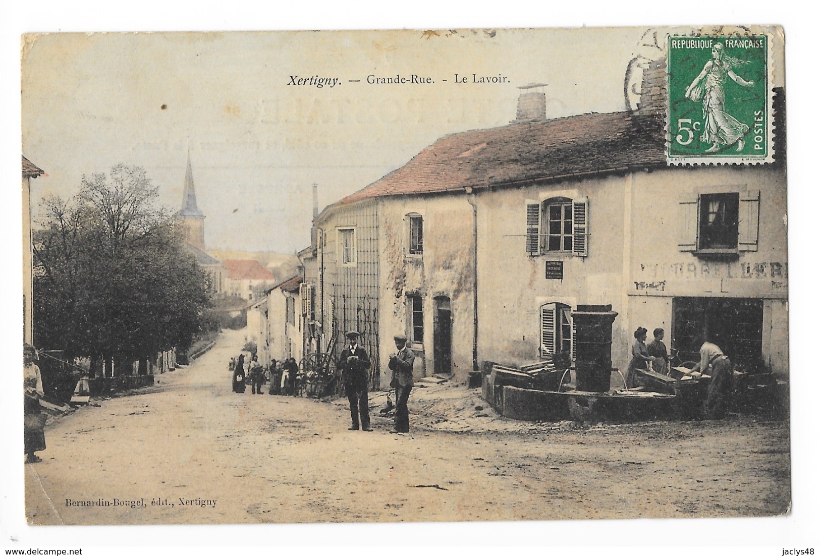 XERTIGNY  (cpa 88)  Grande Rue - Le Lavoir -   - L 1 - Xertigny