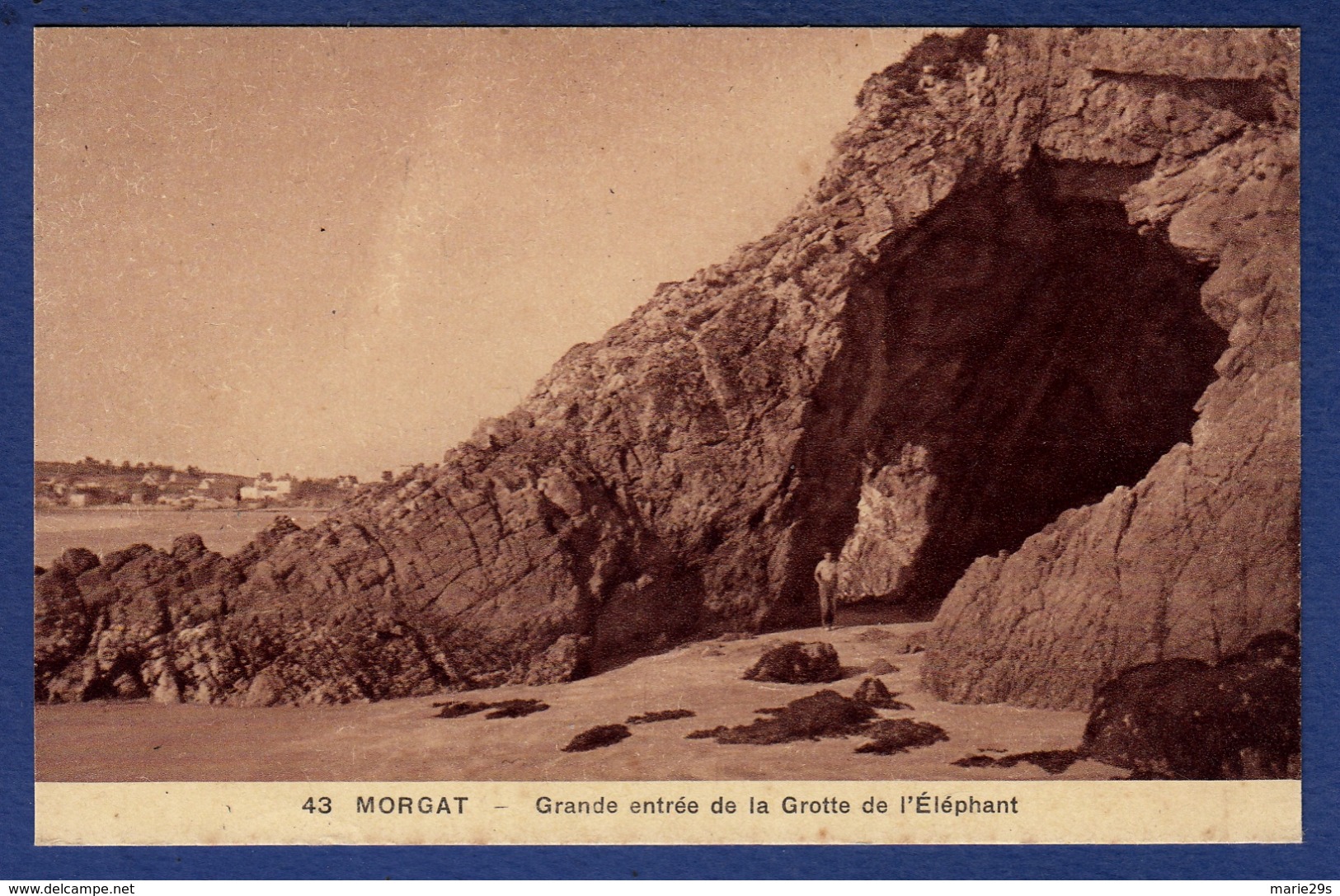 29 MORGAT Grande Entrée De La Grotte De L'Eléphant - Animée - Morgat