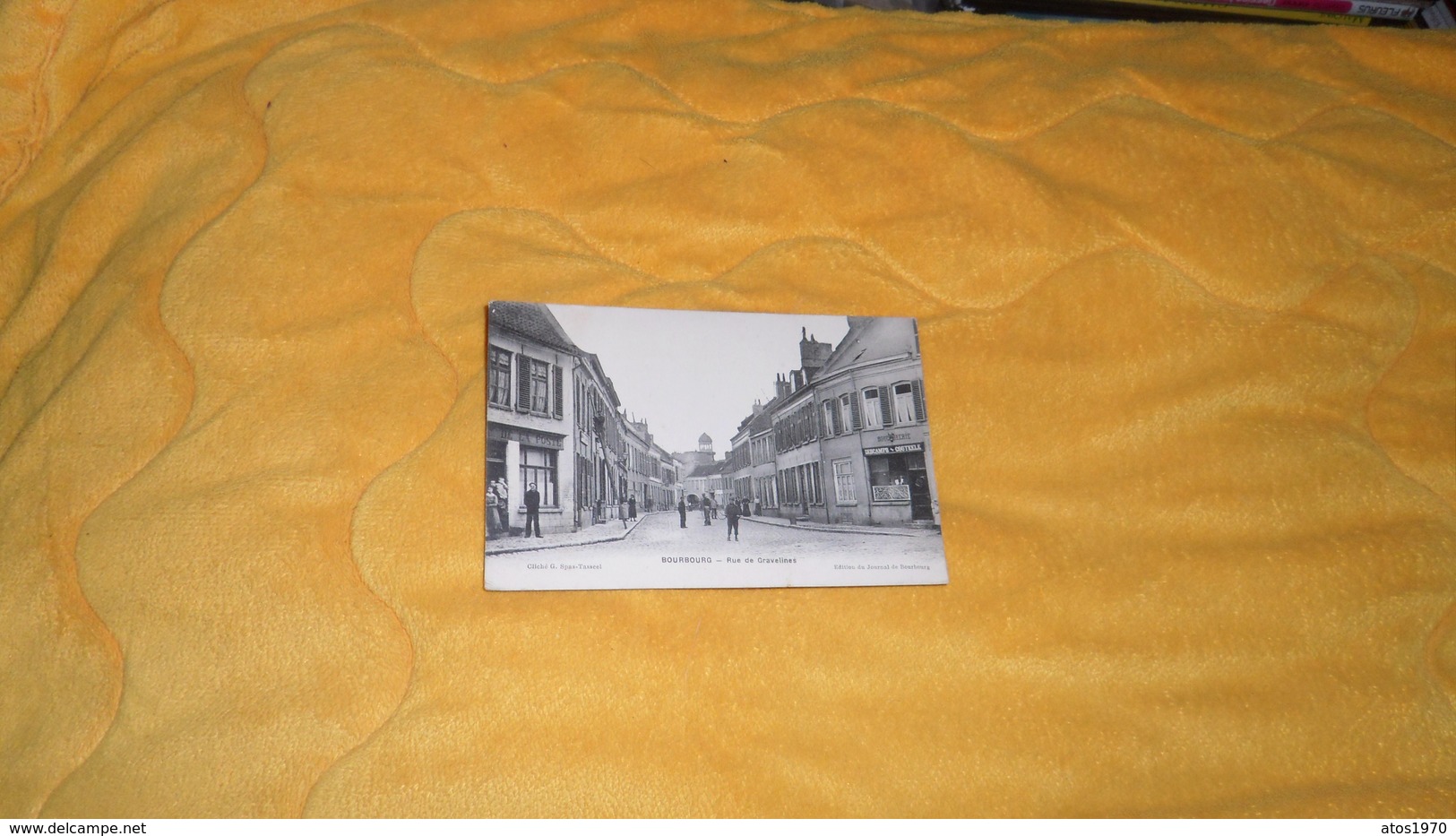 CARTE POSTALE ANCIENNE CIRCULEE DE 1919. / BOURBOURG.- RUE DE GRAVELINES. - Autres & Non Classés