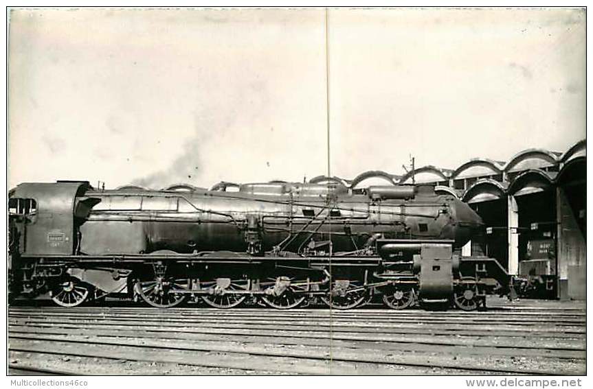 PHOTO VILAIN TRAIN - 230117 - 69 VENISSIEUX 43 - Locomotive Gare Chemin De Fer - Vénissieux