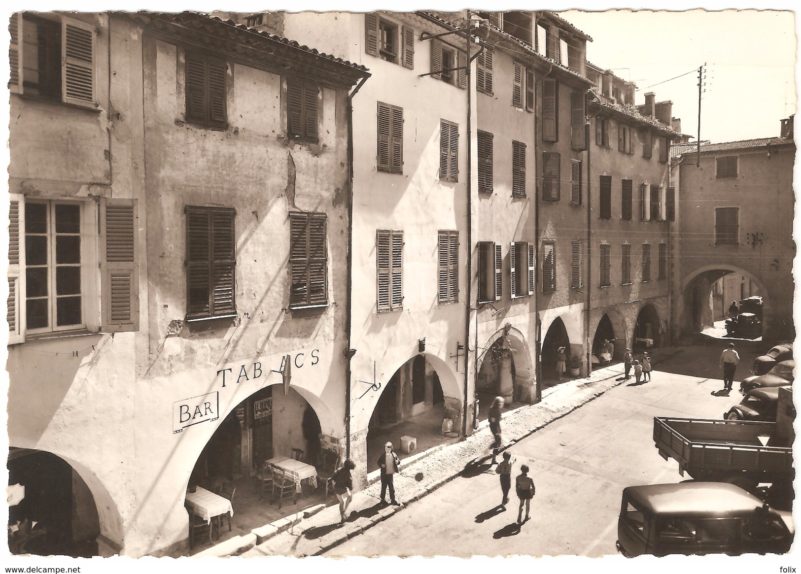 Biot - Place Des Arcades - Bar Tabacs - Animée - Biot