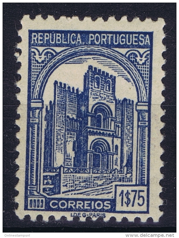 Portugal: Mi Nr 589  MH/* Falz/ Charniere  1935 Right Bottom Corned Has A Gum Fold - Unused Stamps