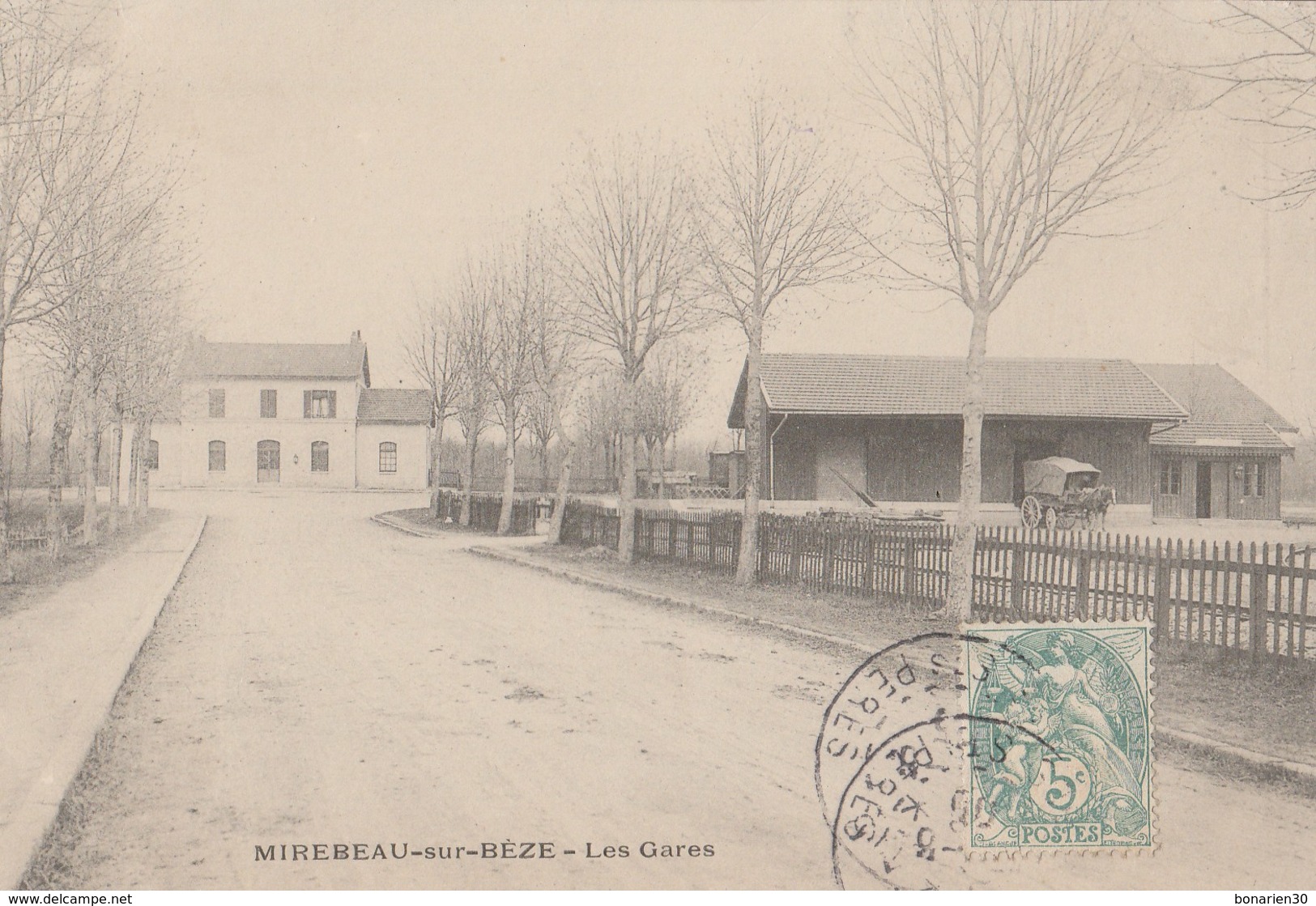 CPA  21 MIREBEAU SUR BEZE LES GARES JOLI PLAN - Mirebeau