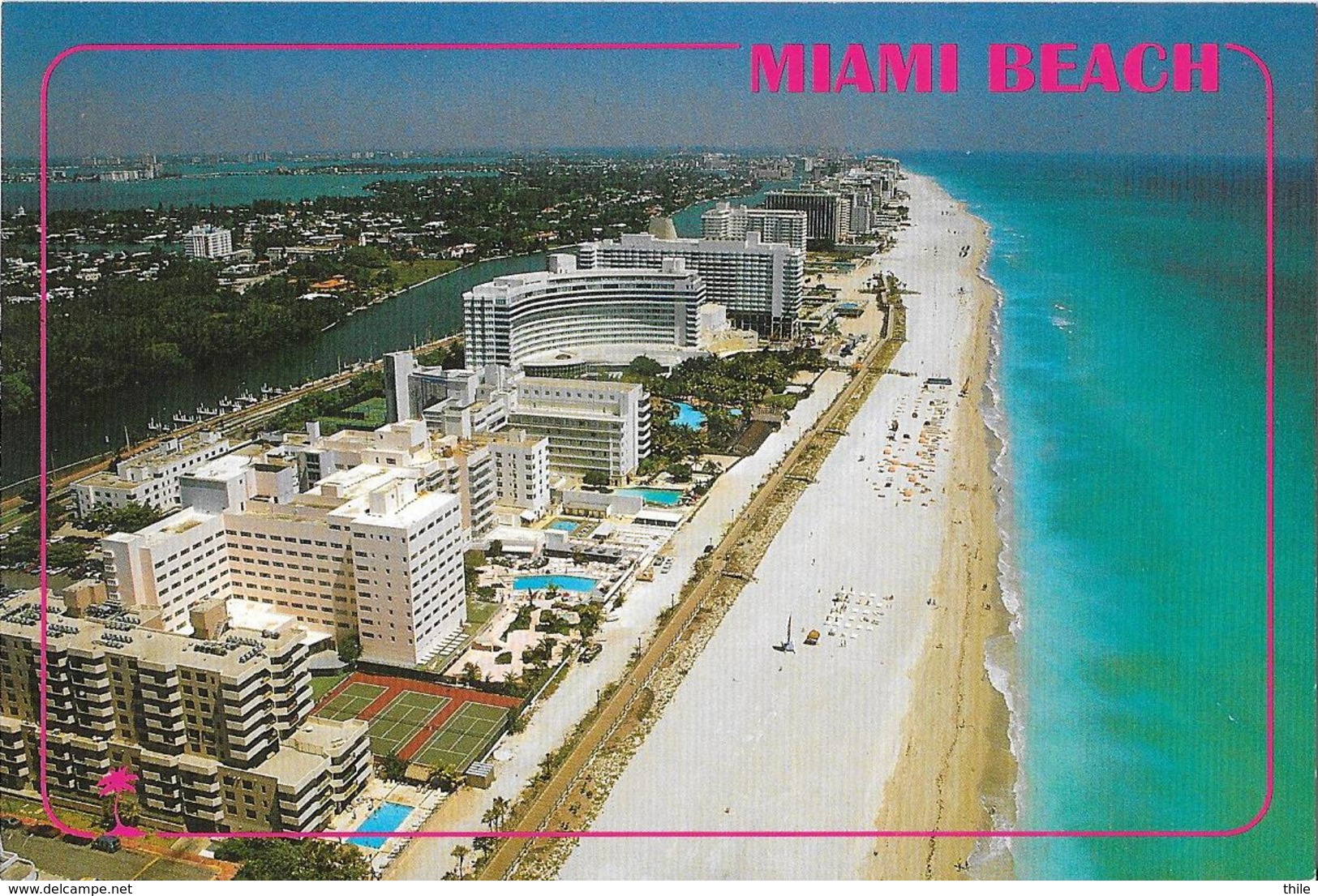 MIAMI BEACH Looking North With Its Wide Beach And Boardwalk - Miami Beach