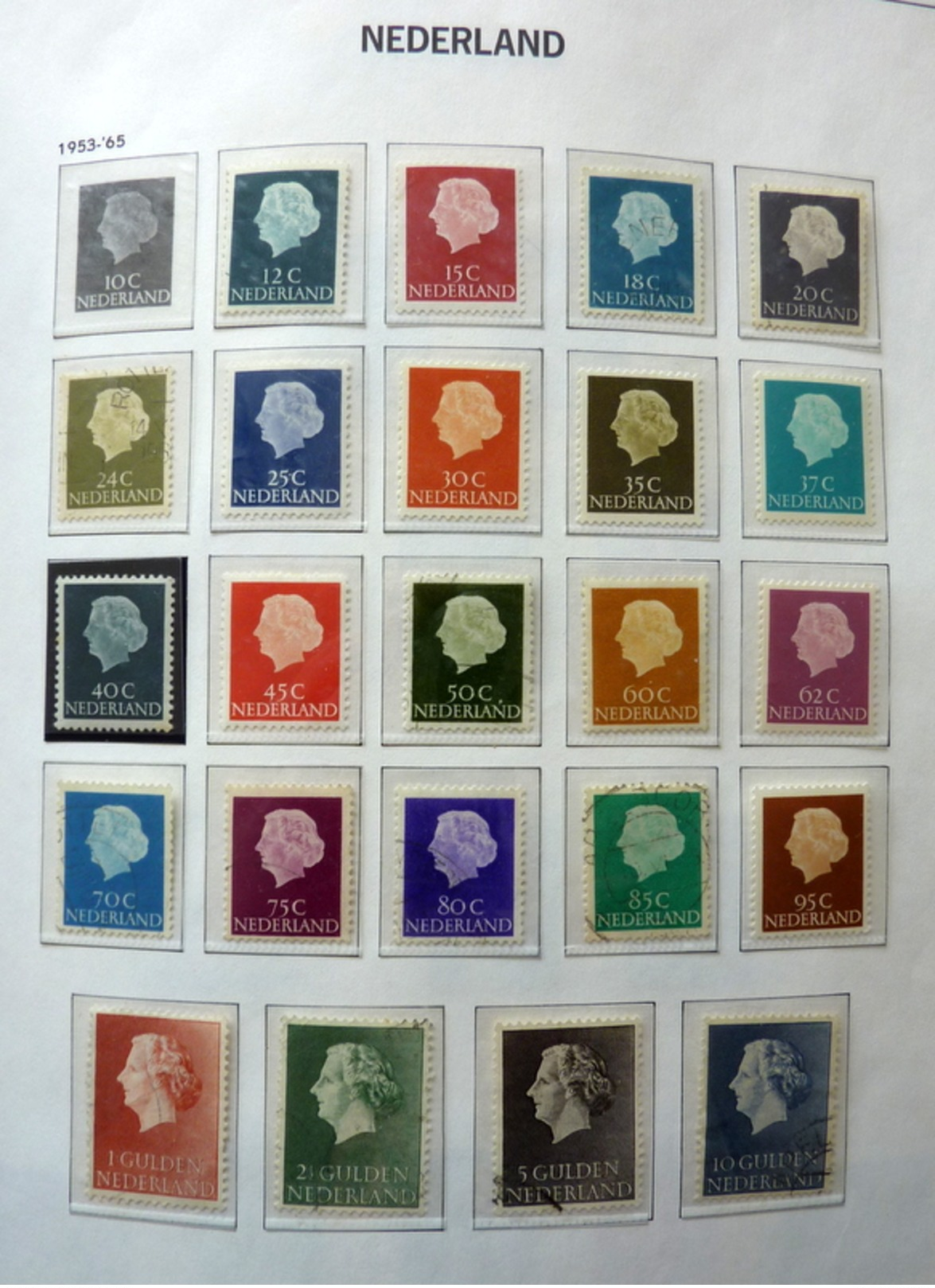 Netherlands/Pays-Bas/Olanda collection in 2 Davo binders