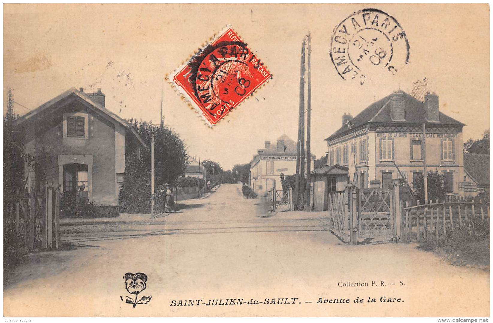 Saint Julien Du Sault     89      Avenue De La Gare. Passage A Niveau      (voir Scan) - Saint Julien Du Sault