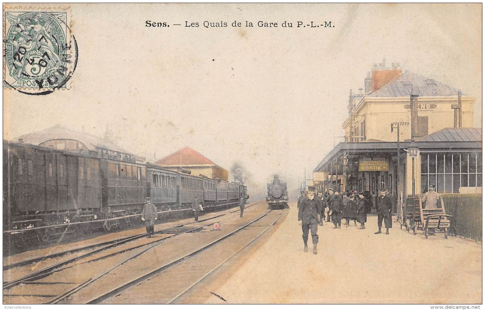 Sens    89       Les Quais De La Gare Du P.L.Mi                 (voir Scan) - Sens