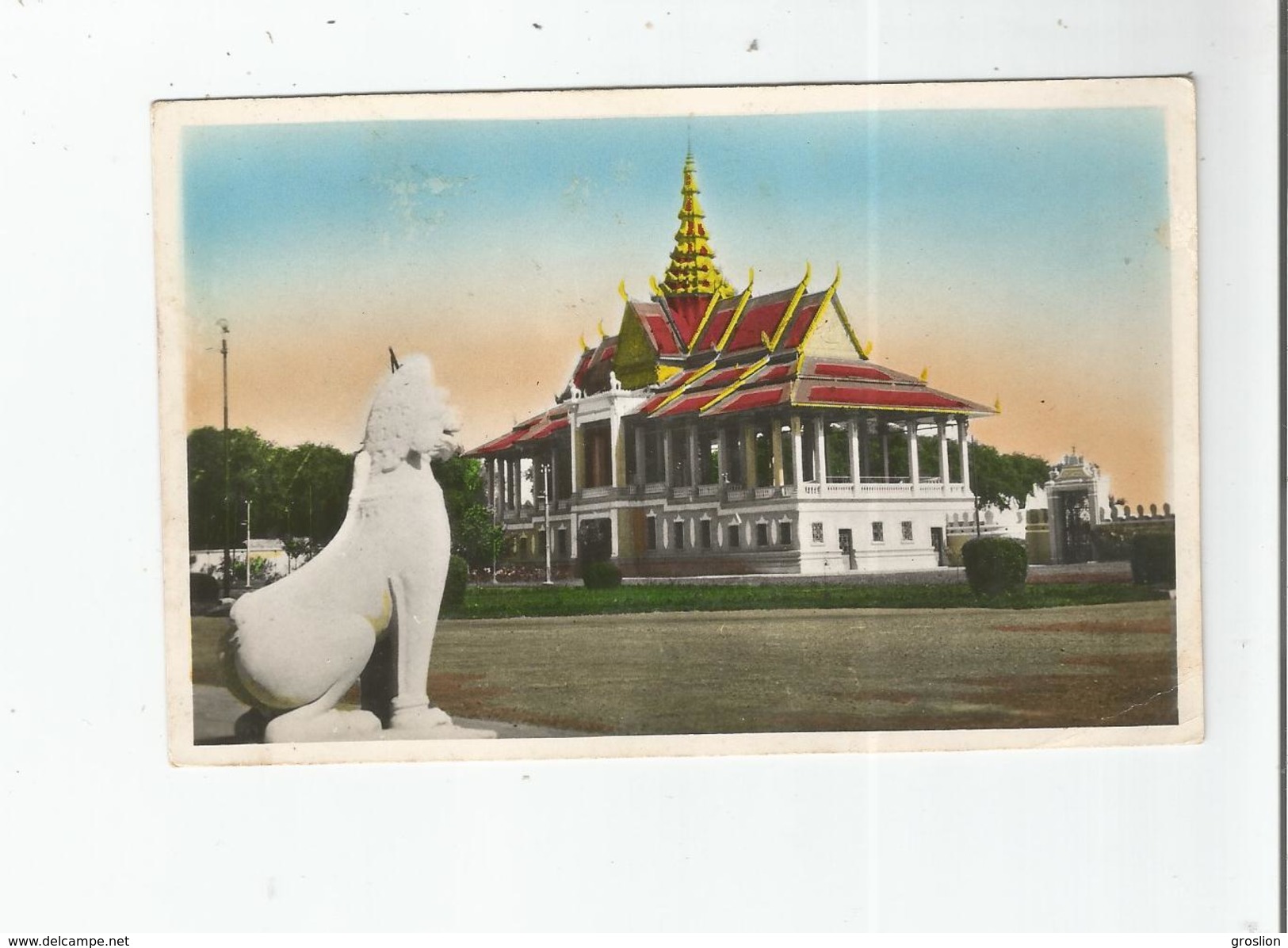 CAMBODGE 288 PHNOM PENH PALAIS ROYAL (VUE DE COTE) - Cambodge