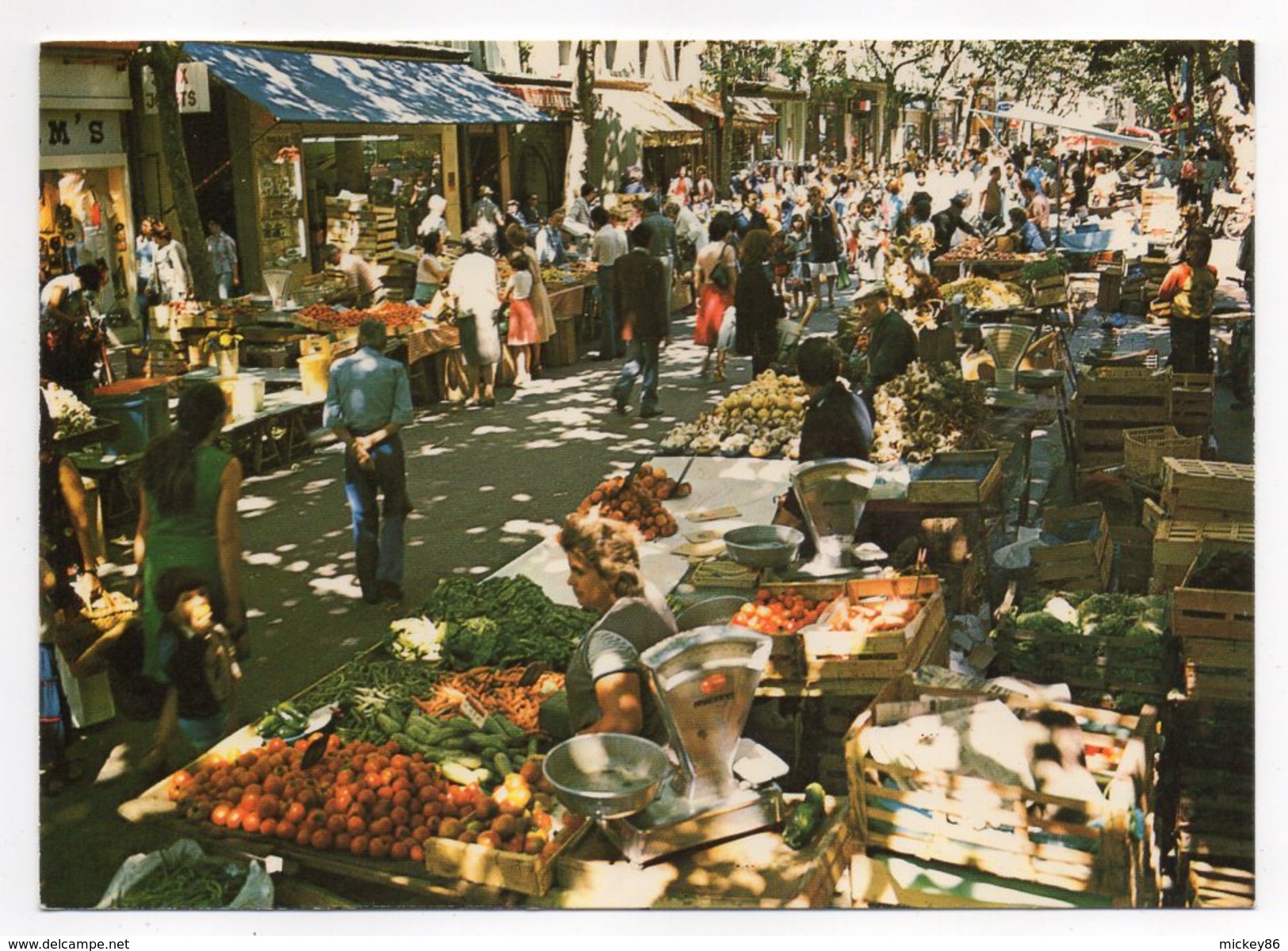 TOULON---Le Cours Lafayette (animée,marché) Cpsm 15 X 10 N° 3405 éd  Aris - Toulon