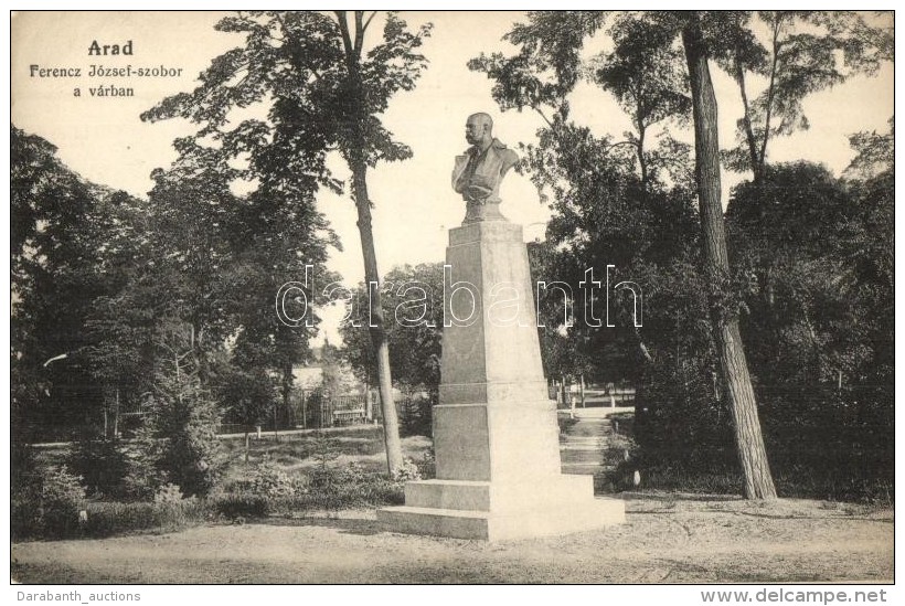 * T2/T3 Arad, Ferenc J&oacute;zsef Szobor A V&aacute;rban / Statue In The Caste Park  (Rb) - Unclassified